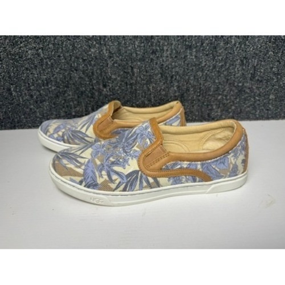 UGG Fierce Tropical Floral Canvas Slip On Sneakers Blue Tan Womens Sz 8 Resort